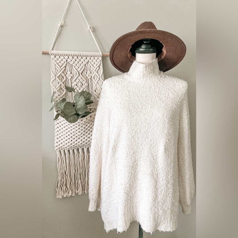 Cozy Aerie sweater